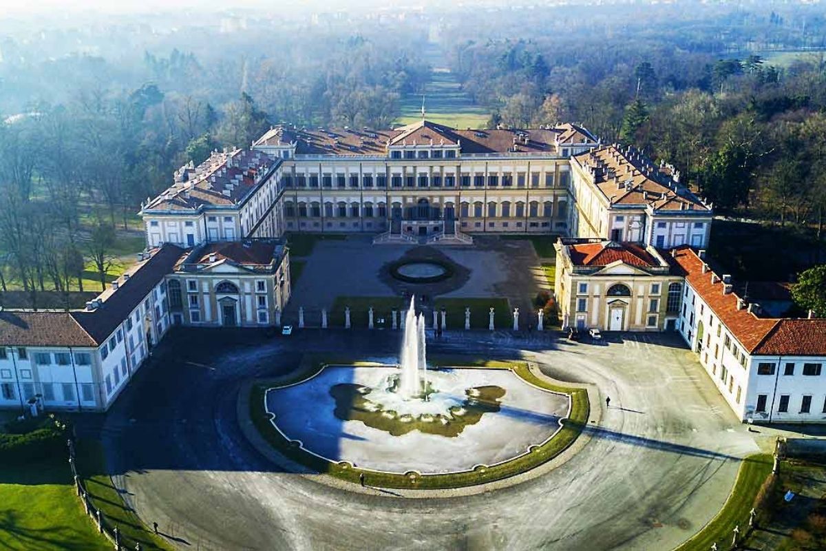 Vista panoramica della Villa Reale di Monza con il Parco circostante